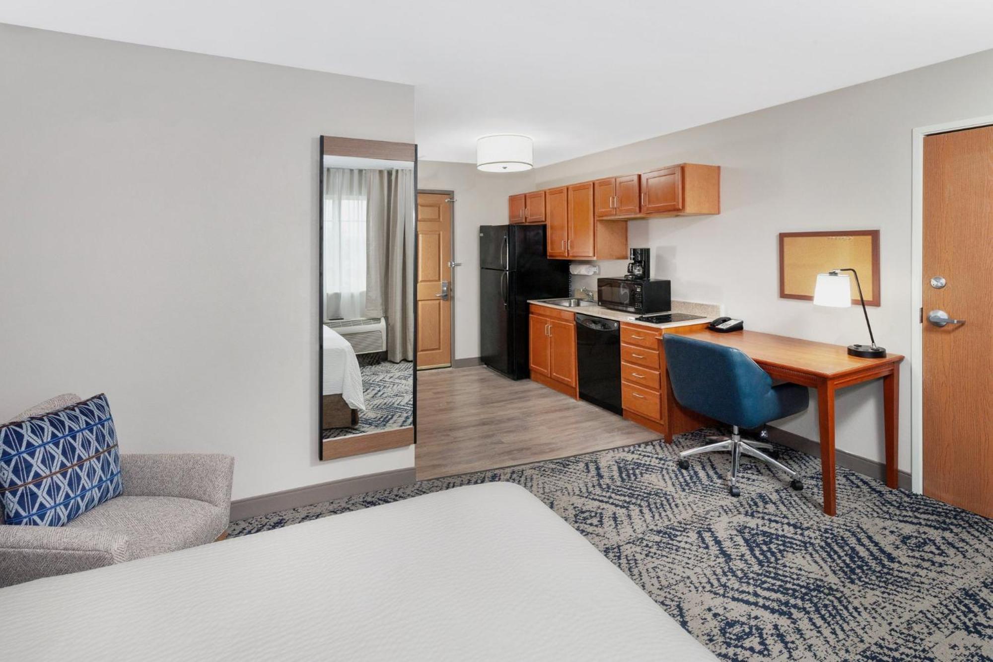 Candlewood Suites Louisville North By Ihg Clarksville  Eksteriør bilde