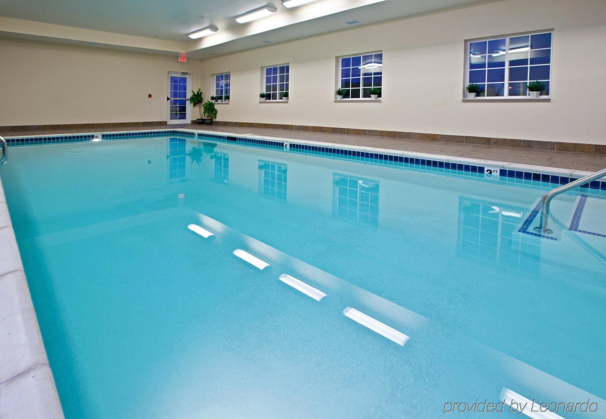 Candlewood Suites Louisville North By Ihg Clarksville  Eksteriør bilde